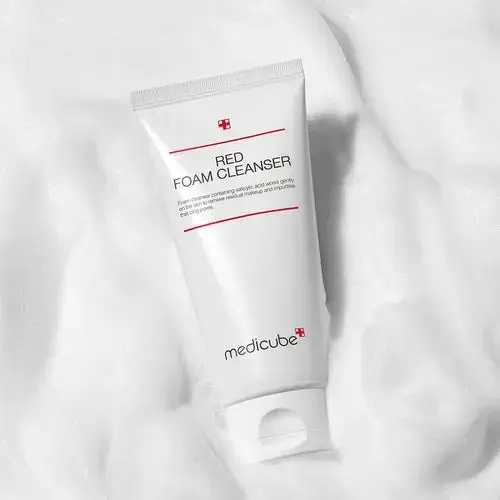 Medicube - Red Foam Cleanser - 120ml - Image 2