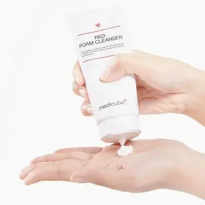 Medicube - Red Foam Cleanser - 120ml - Image 3