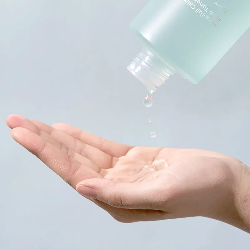 Numbuzin - No.1 Pure-Full Calming Herb Toner - 300 ml - Image 3