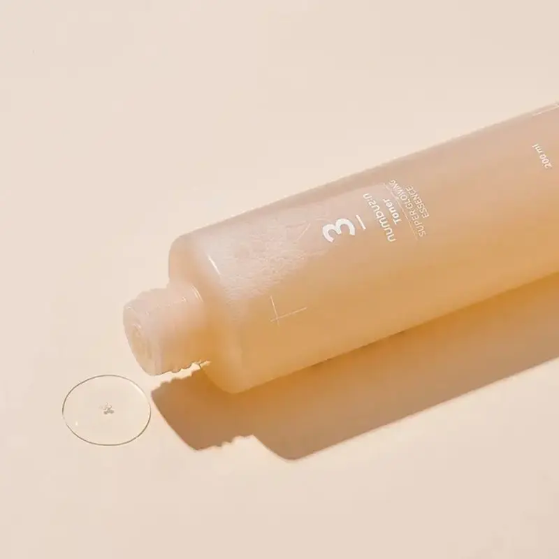 Numbuzin - No.3 Super Glowing Essence Toner - 200 ml - Image 5
