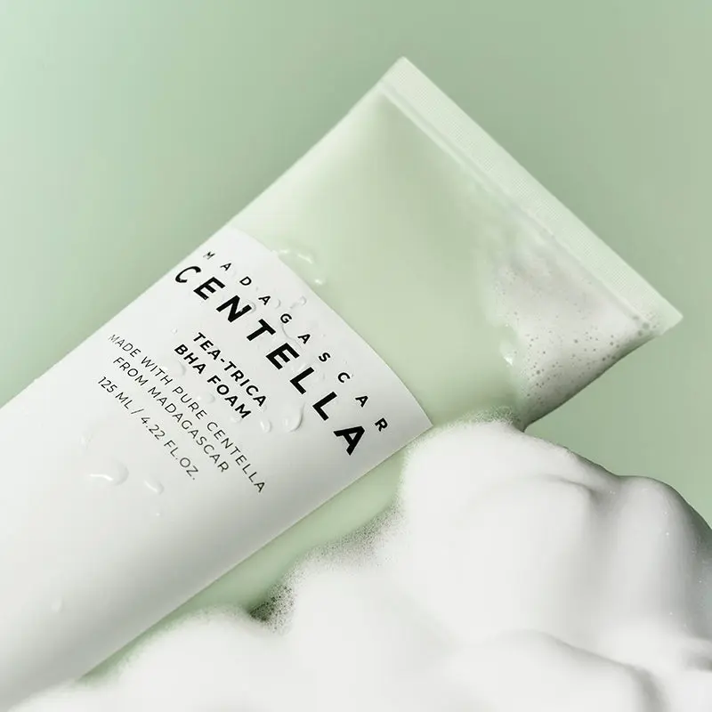 SKIN1004 - Madagascar Centella Tea Trica BHA Foam - 125 ml - Image 4