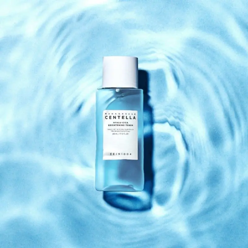 SKIN1004 - Madagascar Centella Hyalu-Cica Brightening Toner - 210 ml - Image 5