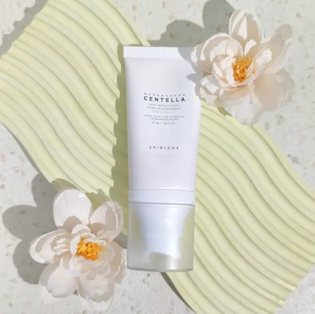 SKIN1004 - Madagascar Centella Tone Brightening Tone-Up Sunscreen - 50 ml - Image 5